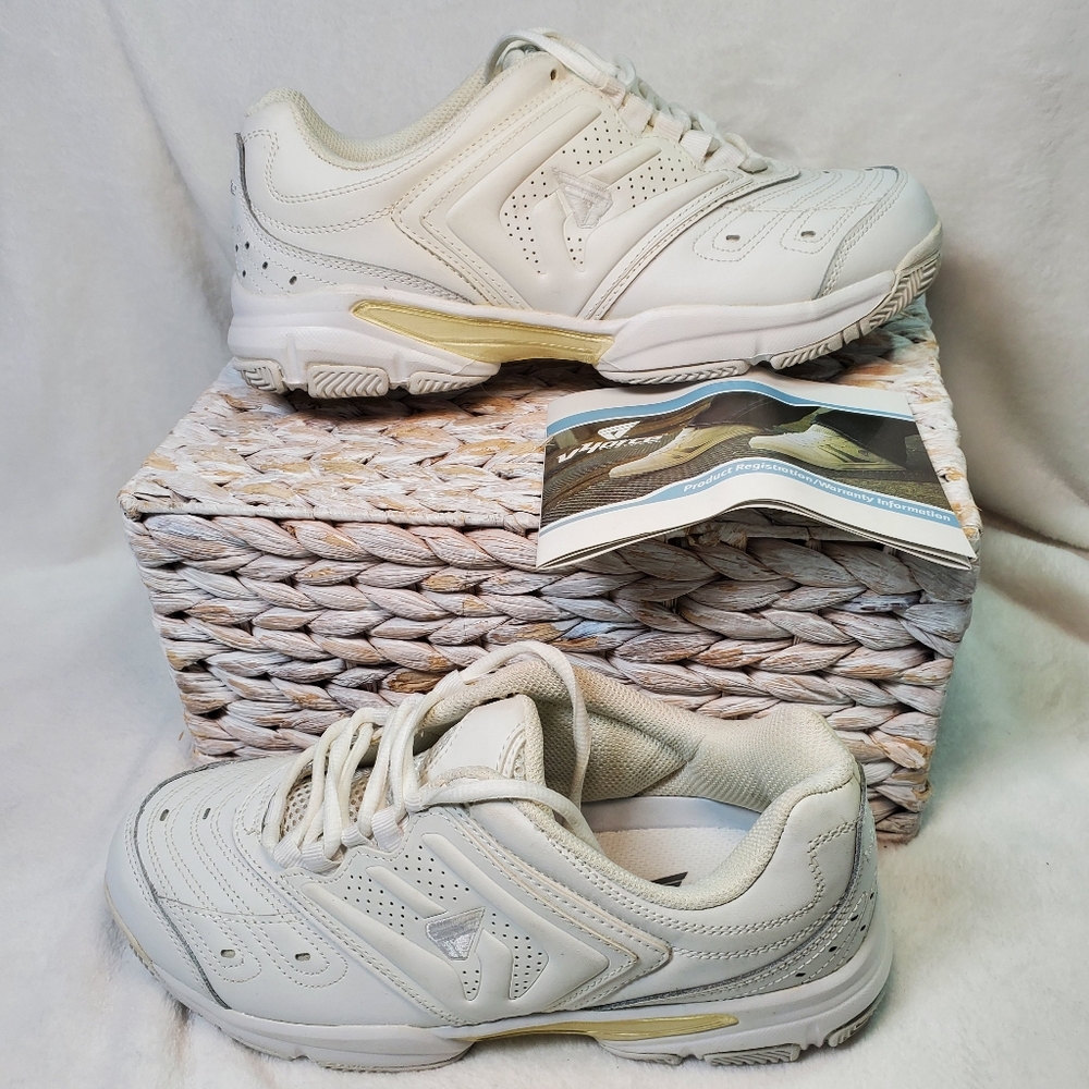 Mens LOW TOP WHITE ATHLETIC  VFORCE Sneakers SIZE 7.5 E Theraputic Diabetic